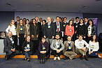 Stakeholders participam de painel sobre diretrizes de sustentabilidade para o crédito<br />© Taís Meireles / WWF-Brasil” border=”0″ align=”left” hspace=”4″ vspace=”2″>O WWF-Brasil e o Banco do Brasil realizaram nesta terça (20), em São Paulo, um painel de stakeholders para debater sobre as diretrizes de concessão de crédito sustentável para clientes do Banco do Brasil. Cerca de 30 pessoas participaram do evento, entre representantes do governo, iniciativa privada e do terceiro setor.</p>
<p>A atividade faz parte do Programa Água Brasil, iniciativa em prol do meio ambiente criada em 2010 pelo Banco do Brasil e o WWF-Brasil, em parceria com a Agência Nacional de Águas e a Fundação Banco do Brasil. As Diretrizes de Sustentabilidade foram elaboradas pelo Programa para oito setores da economia, entre 2011 e 2014, e auxiliam o BB a trabalhar em alinhamento com seus princípios de responsabilidade socioambiental. </p>
<p>O objetivo do painel foi discutir as Diretrizes de Sustentabilidade BB para o Crédito dos setores de Construção Civil e Energia Elétrica. Durante a abertura, Wagner Siqueira, gerente executivo de Responsabilidade Socioambiental da Diretoria de Estratégia e Organização do Banco do Brasil, falou sobre a parceria entre BB e WWF e a importância de a instituição financeira desenvolver sua estratégia de concessão de crédito através de diretrizes como essas.</p>
<p>Marcelo Brasileiro, CFO do WWF-Brasil, falou também sobre a importância de estratégias como essa, que reduzam emissões e melhorem a qualidade de vida no mundo. “A demanda do homem sobre o planeta está 50% maior do que a natureza consegue se renovar. Ou seja, hoje, seria necessário 1,5 planeta para produzir os recursos necessários para a nossa pegada ecológica (medida da demanda da humanidade sobre o meio ambiente)”.</p>
<p>Segundo Guilherme Syrkis, assessor especial do Ministério de Minas e Energia e um dos participantes do painel, o evento contribuiu para estreitar o relacionamento com o BB. “Vislumbramos aqui possibilidades de financiamento de energias renováveis e geração distribuída, fomentando o mercado para fontes mais eficientes e com baixa emissão de carbono”, destacou.</p>
<p>Para Vanessa Dias, do Sinduscon-SP, o mais importante foram os debates em grupos com diferentes stakeholders, cada um com seu ponto de vista. “Dessa forma pudemos melhorar as diretrizes juntos e chegar em um denominador comum, bom pra todos”, comentou.</p>
<p>A partir das discussões realizadas nessa terça, o Banco do Brasil fará a revisão interna das diretrizes e as publicará em seus canais. Para conhecer as atuais Diretrizes de Sustentabilidade do BB para o Crédito, clique aqui.</p></div>
<div class=